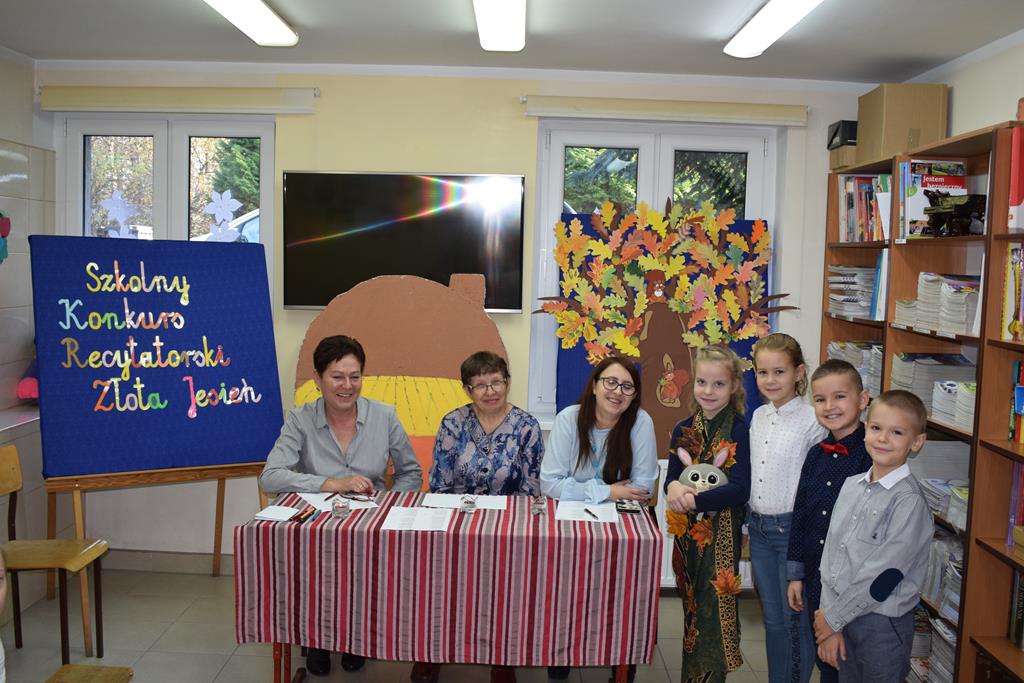 Konkurs Recytatorski „Złota jesień”