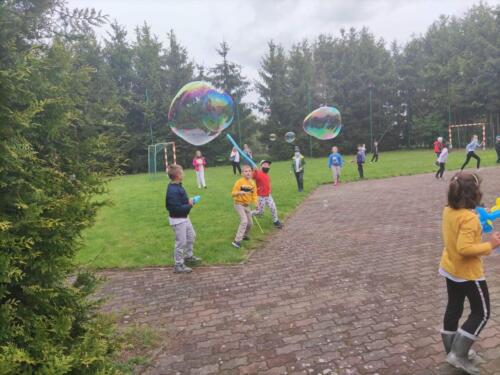 received 1377519359289903