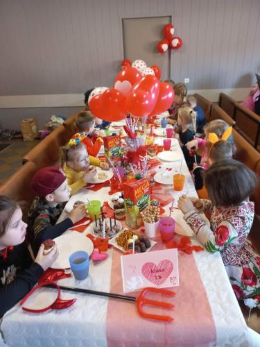 received 857473225319204